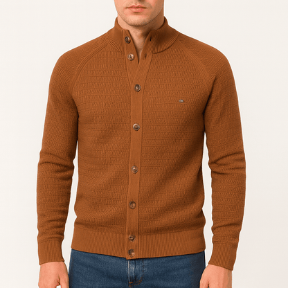 LUXEOUTFIT | Slim Knit Sweatshirt